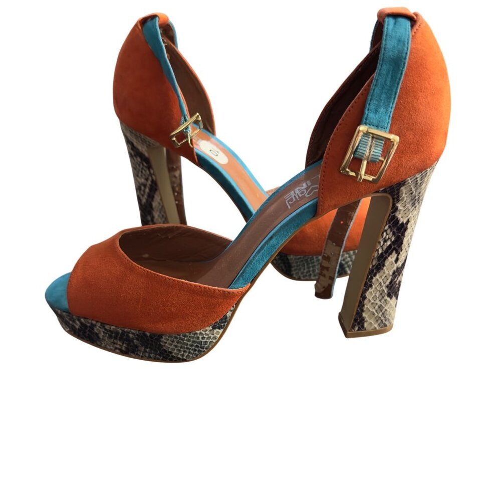 Madeline girl size 10 women